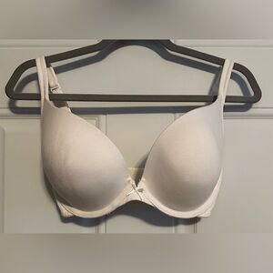 Lane Bryant Cacique White Plunge Underwire Bra - 32F